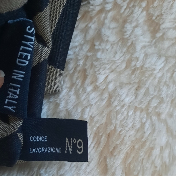 Coccinelle Crossbody Bag - Picture 9 of 10